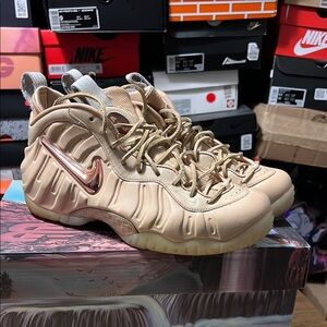Nike Foamposite Pro Beige Sneakers